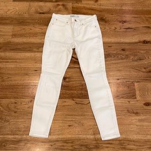 AYR Off White Skinny Jeans with Rose Gold Button and Hardware